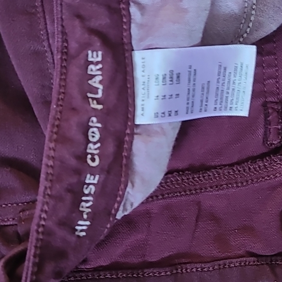 American Eagle Hi-Rise, super stretch, size 14, merlot coloured pants - Picture 3 of 8